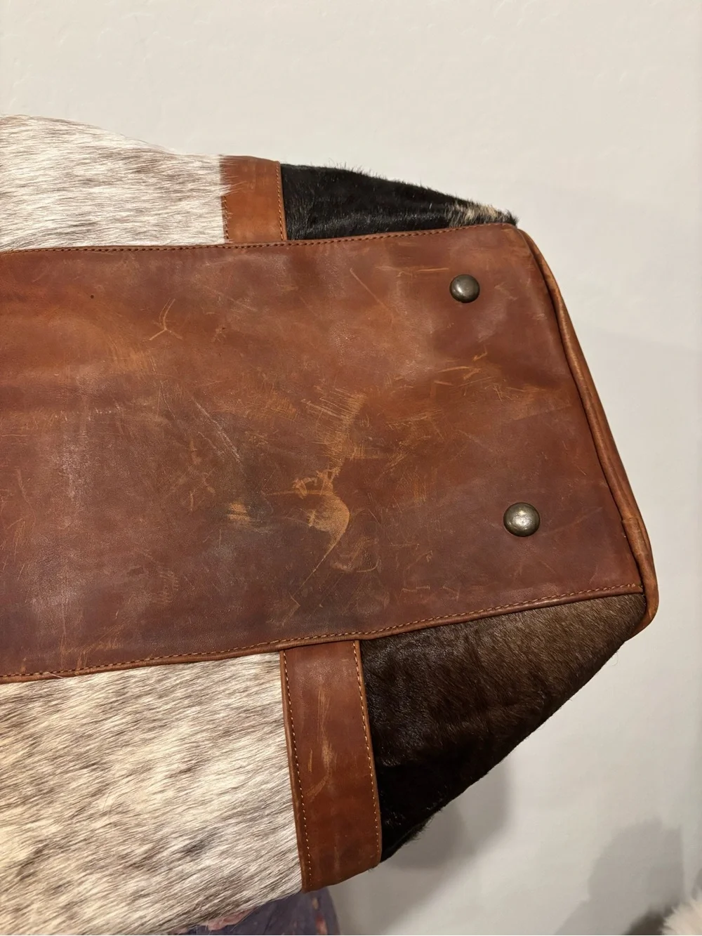 Genuinos Olmos Mexican Leather and Cowhide Travel Duffle Bag